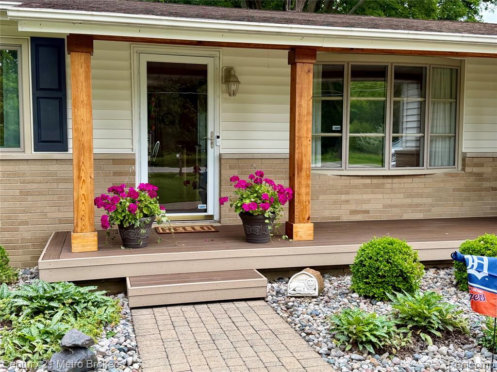 3259 North Seymour Road Flushing, MI 48433 - Photo 3 of 48