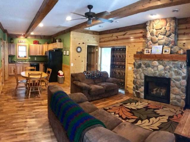 6221 West Buckatabon Road, Unit 2 Conover, WI 54519 - Photo 9 of 27 Gallery Image 9