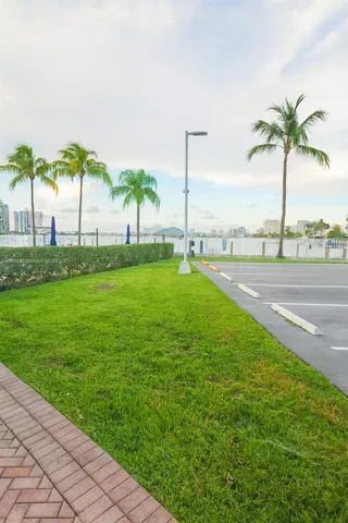 $225,000 | 2821 North Miami Beach Boulevard, Unit 5O, North Miami Beach, FL 33160