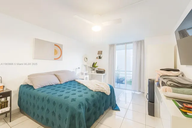 $225,000 | 2821 North Miami Beach Boulevard, Unit 5O, North Miami Beach, FL 33160