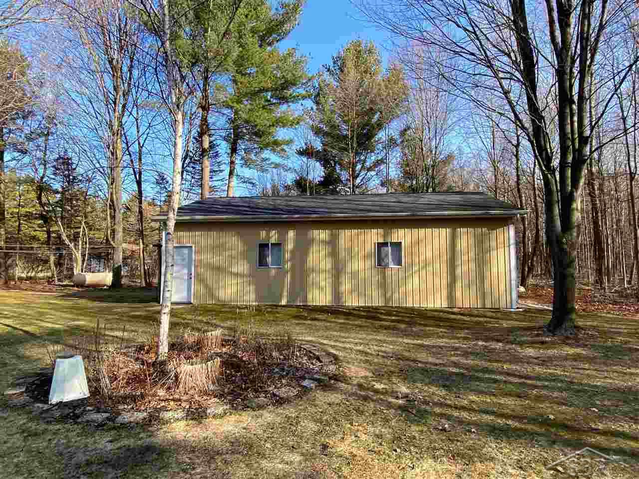 4157 South Badour Road Hemlock, MI 48626 - Photo 39 of 66