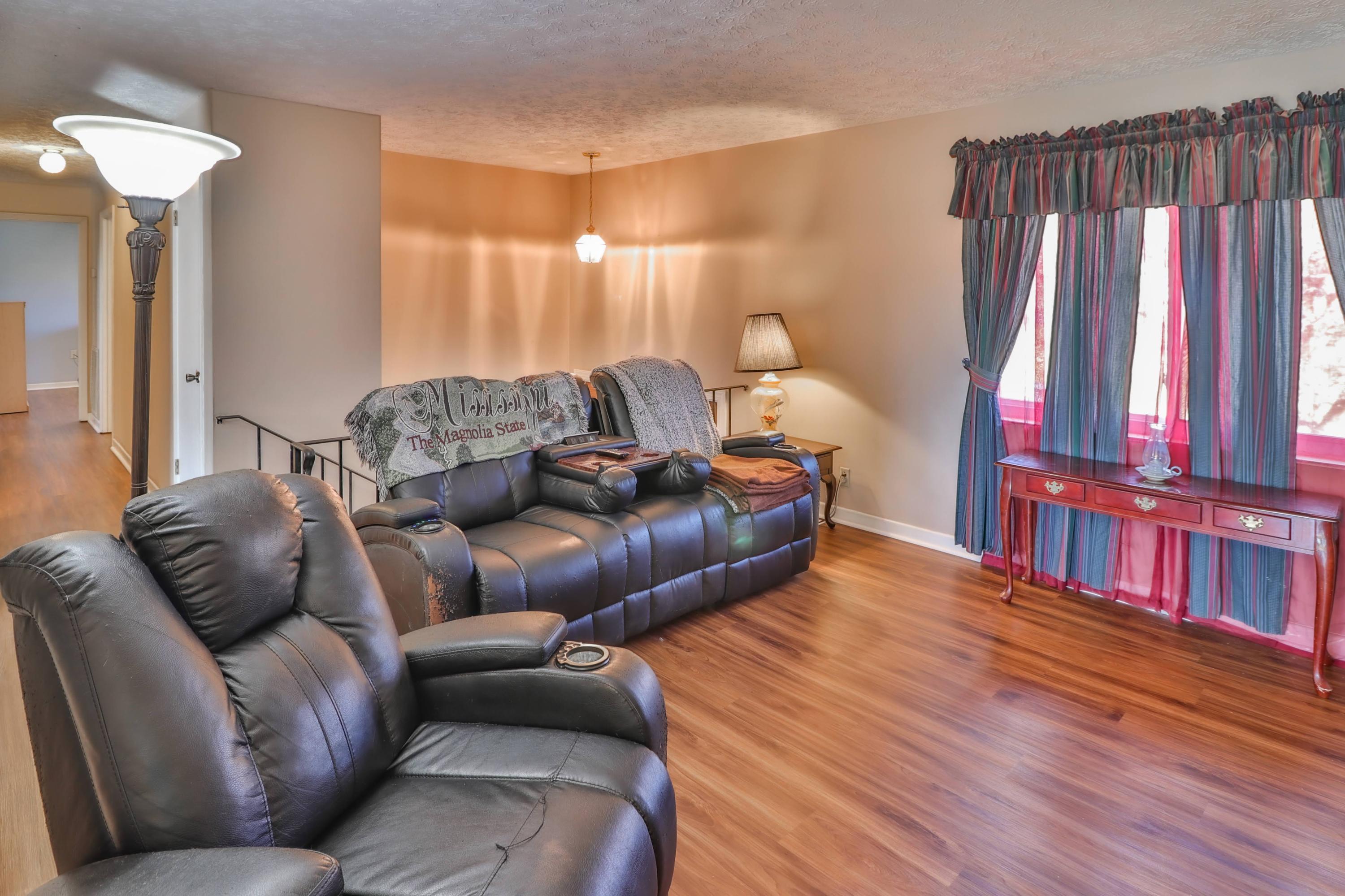 7629 Crestland Road Knoxville, TN 37938 - Photo 7 of 36 IMG_5439
