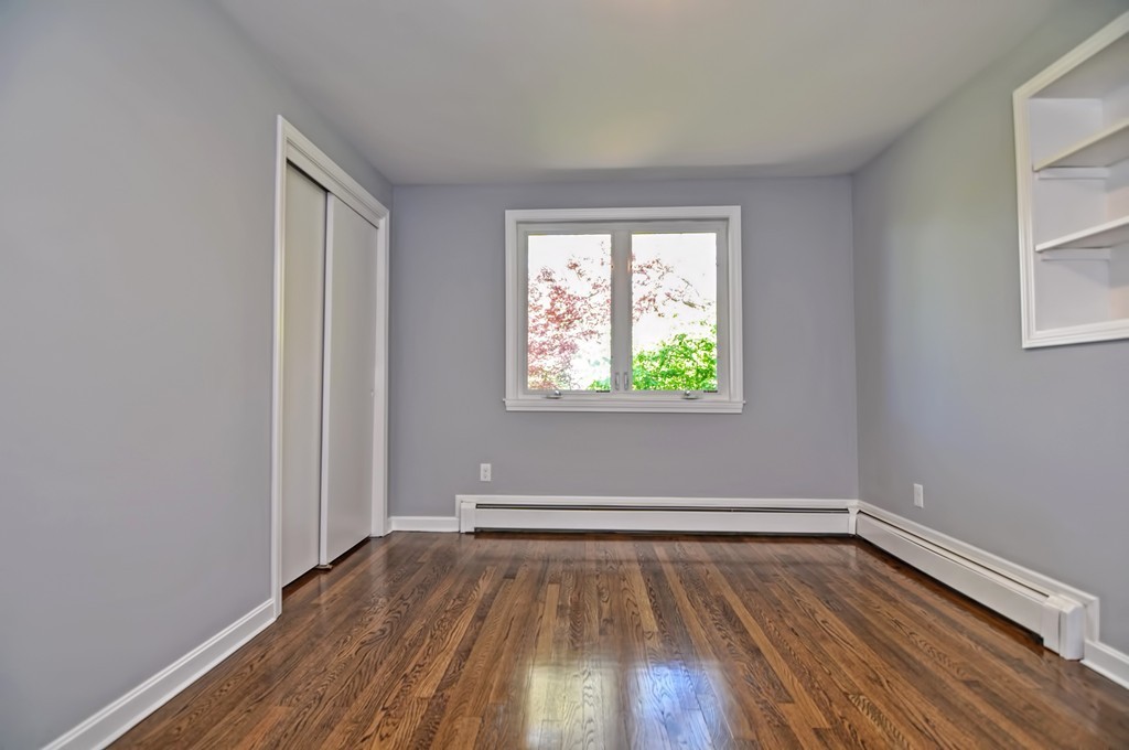39 Pinecrest Road Holliston, MA 01746 - Photo 17 of 29 Gallery Image 17
