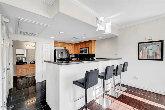 $2,400 | Undisclosed Address, Henderson, NV 89074