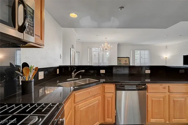 $2,400 | Undisclosed Address, Henderson, NV 89074