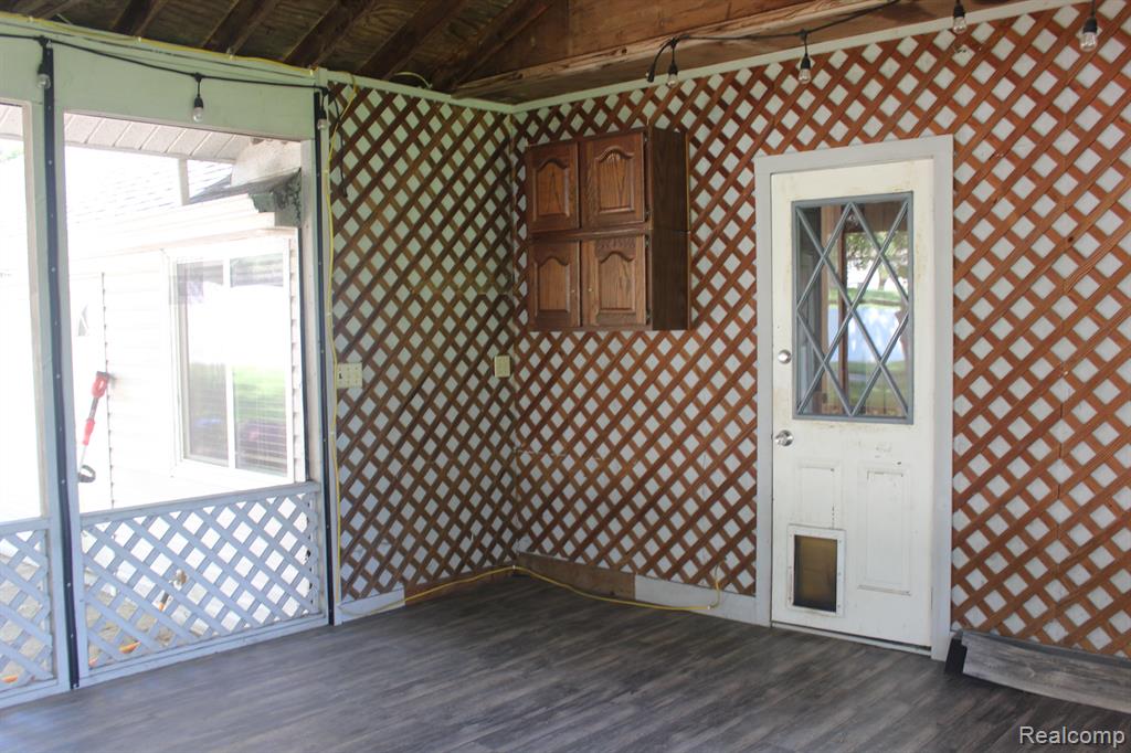 2500 Hunter Road Brighton, MI 48114 - Photo 22 of 31