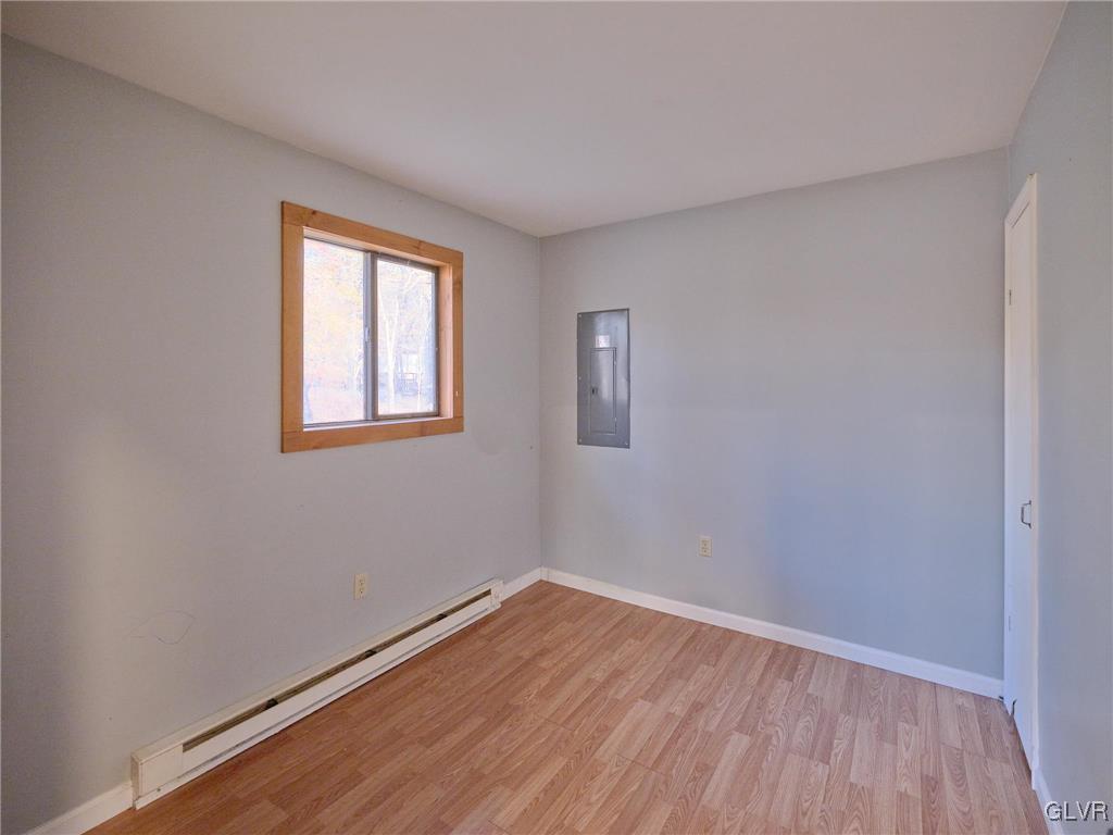 2524 Castor Road East Stroudsburg, PA 18302 - Photo 9 of 17 Gallery Image 9