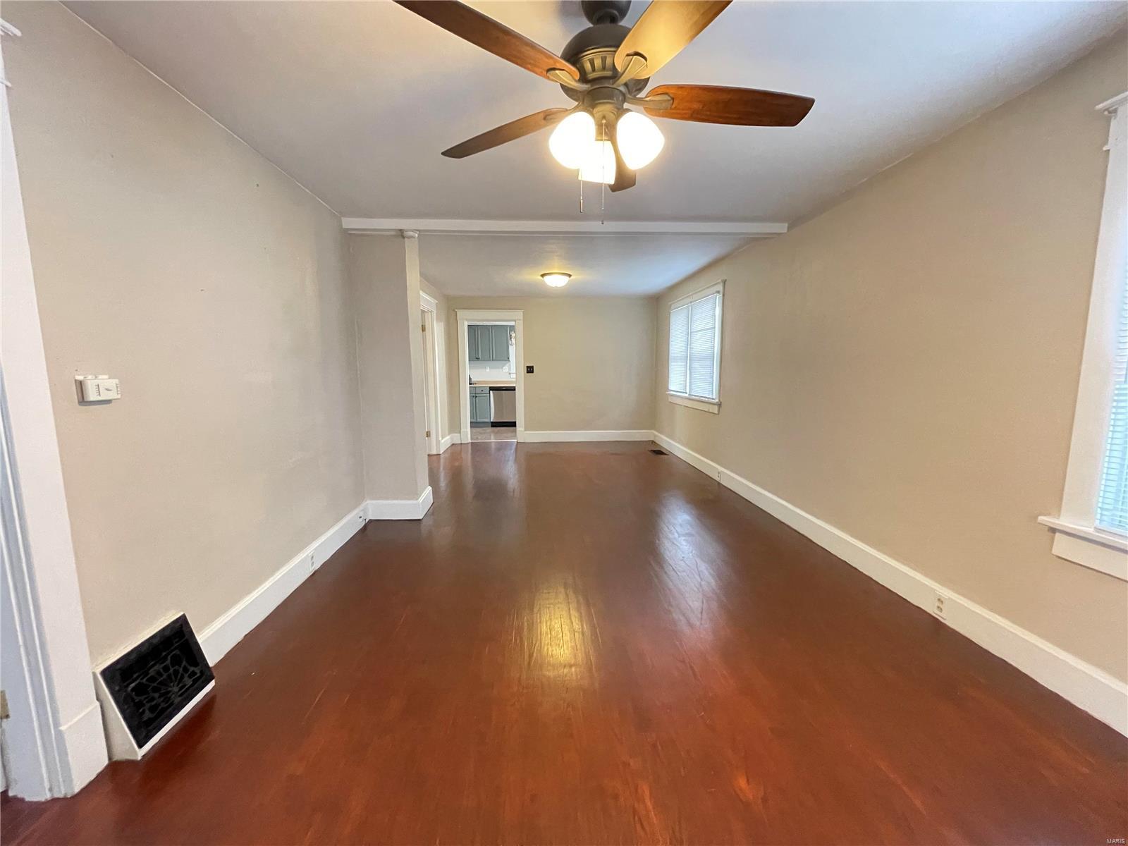 136 West 4th Street Roxana, IL 62084 - Photo 4 of 28