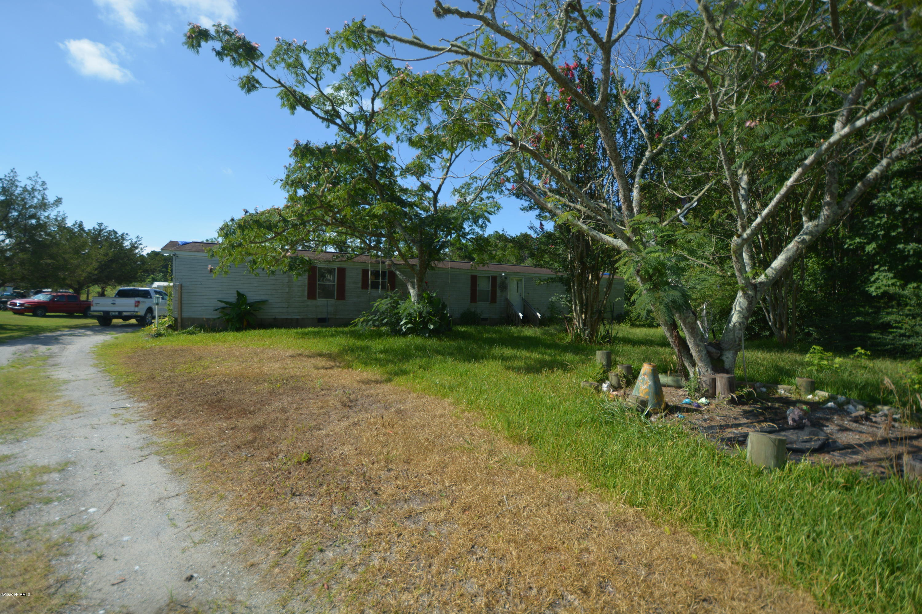 652 Straits Road Gloucester, NC 28528 - Photo 3 of 9 DSC_0447 - Copy