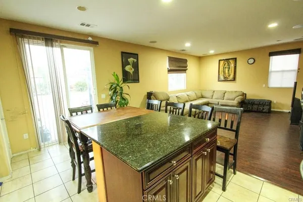 $785,000 | 19914 Christopher Lane, Saugus, CA 91350