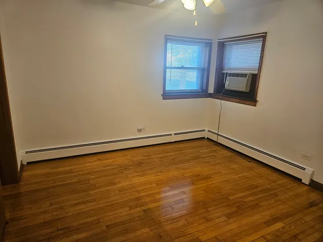 $1,200 | 1633 South Harlem Avenue, Unit GW, Berwyn, IL 60402