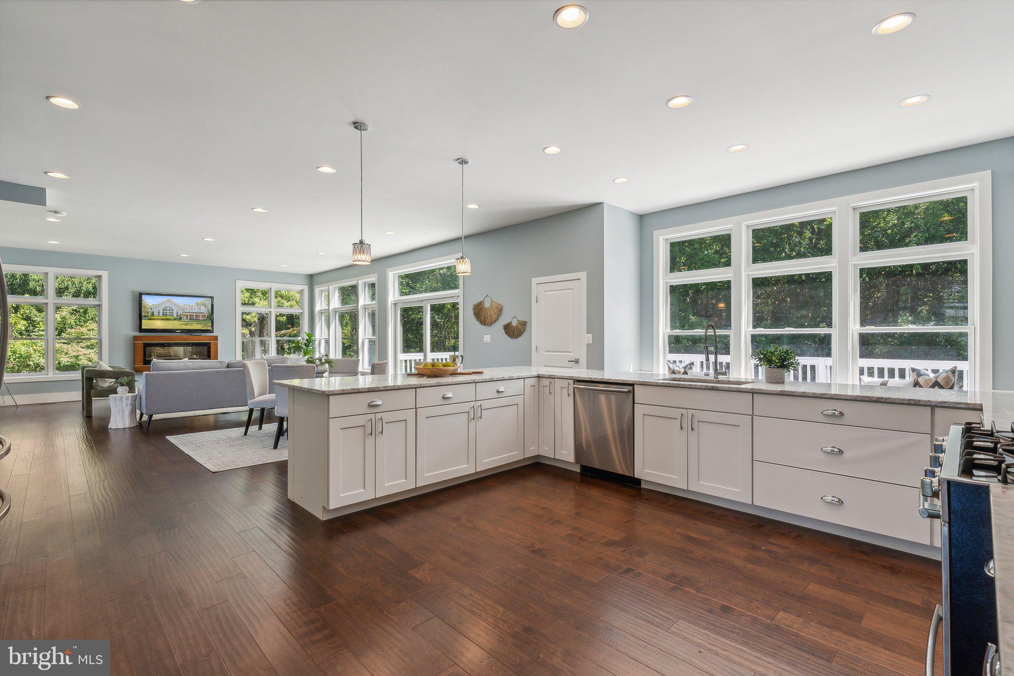 1669 Bay Head Road Annapolis, MD 21409 - Photo 8 of 40 Kitchen