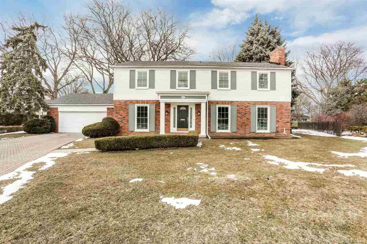 925 Ballantyne Road Grosse Pointe, MI 48236 - Photo 1 of 32 31372596.JPG