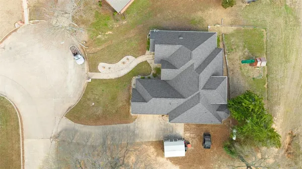 $399,000 | 3760 Woodland Lane, Paris, TX 75462