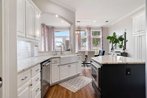 $399,000 | 3760 Woodland Lane, Paris, TX 75462