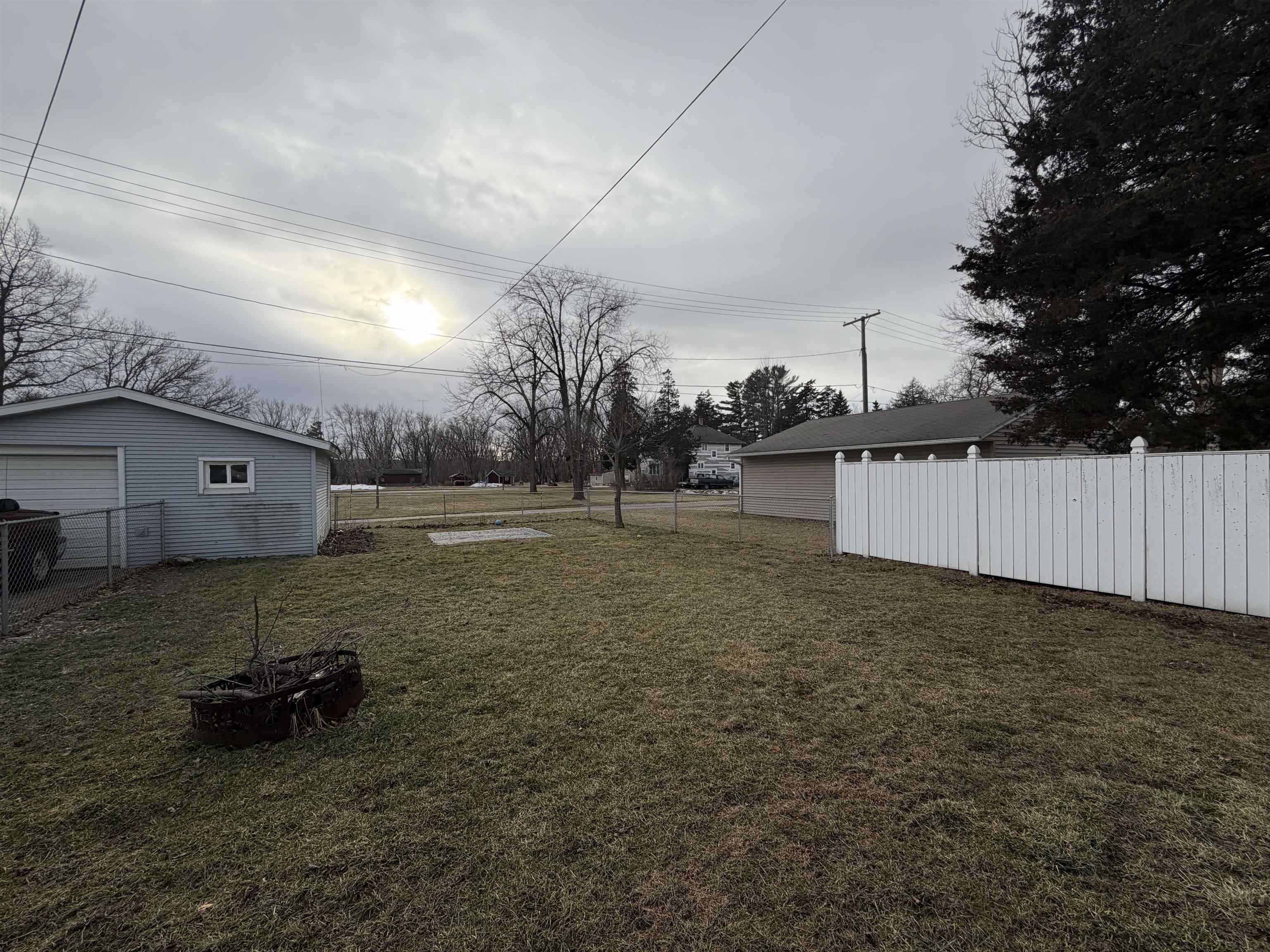 628 Booster Boulevard Reedsburg, WI 53959 - Photo 21 of 25