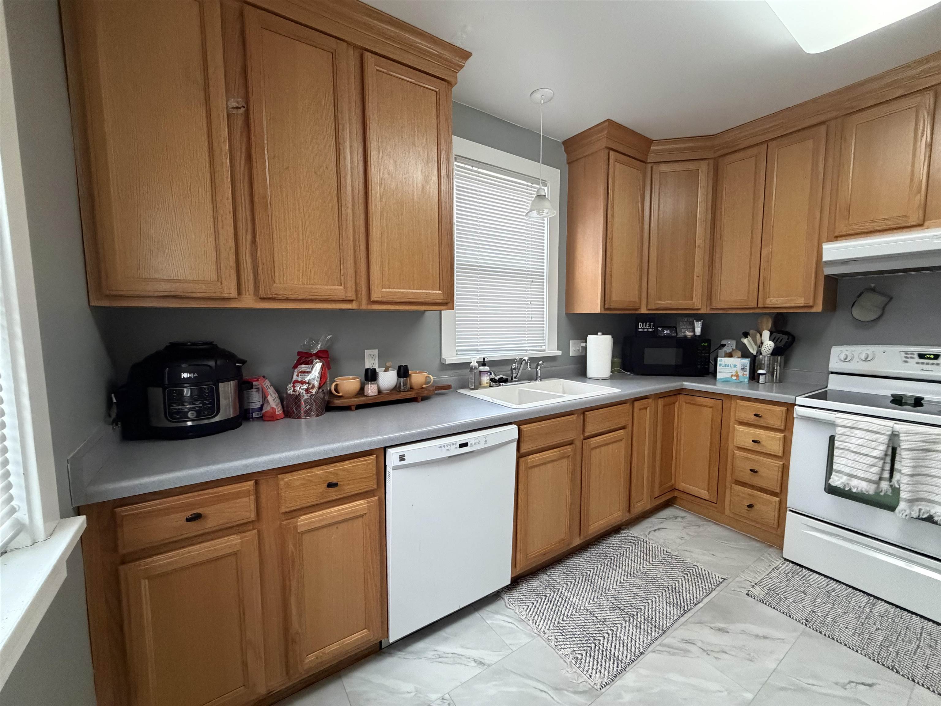 628 Booster Boulevard Reedsburg, WI 53959 - Photo 4 of 38