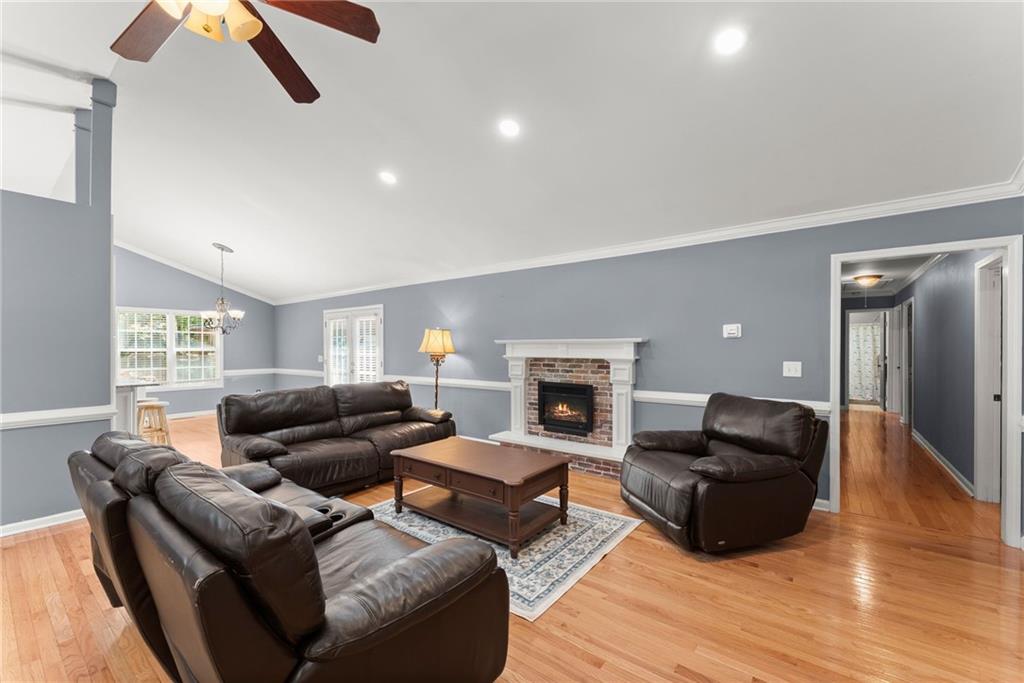3528 Looper Lake Road Gainesville, GA 30506 - Photo 11 of 73 Gallery Image 11