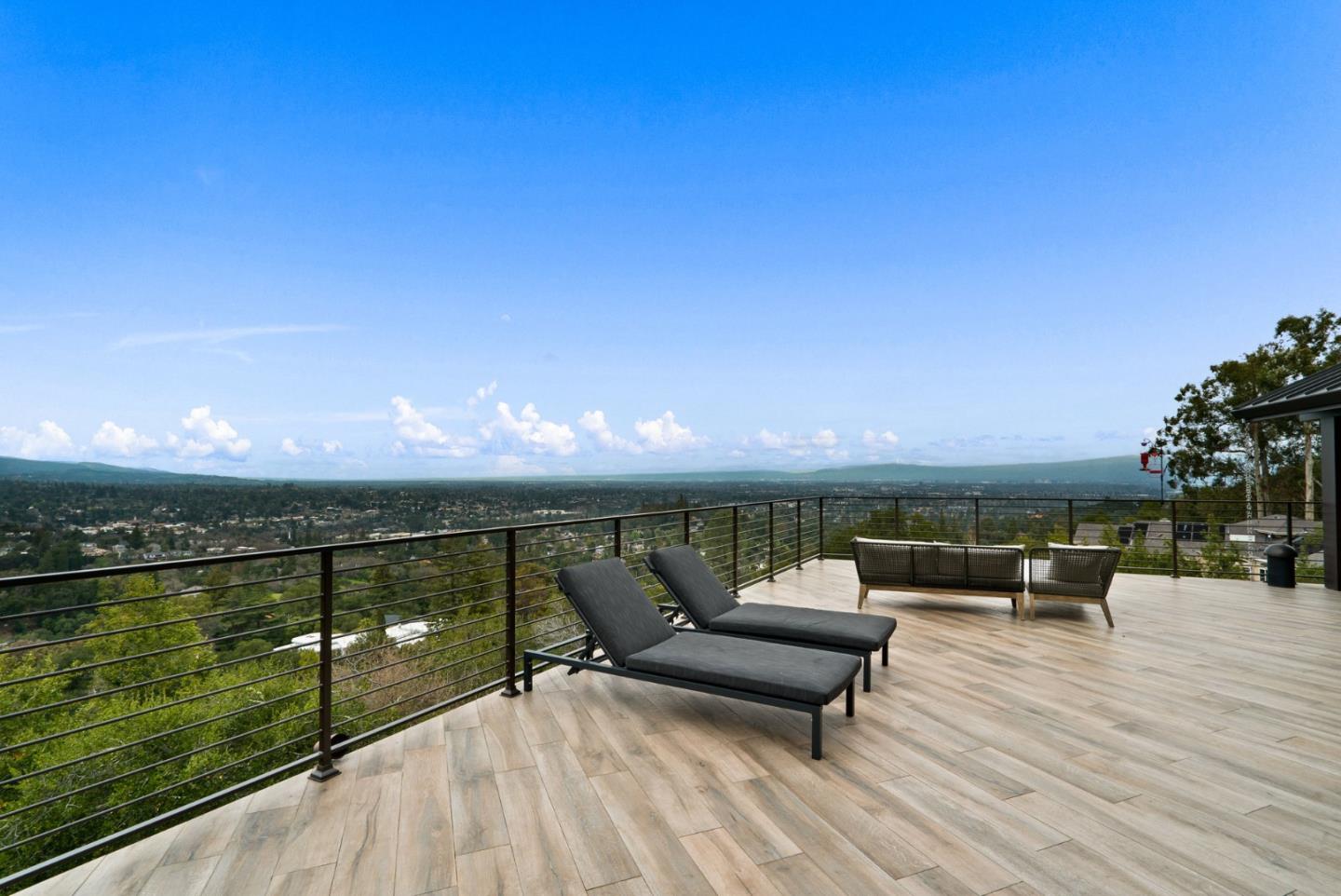 17808 Tourney Road Los Gatos, CA 95030 - Photo 38 of 111