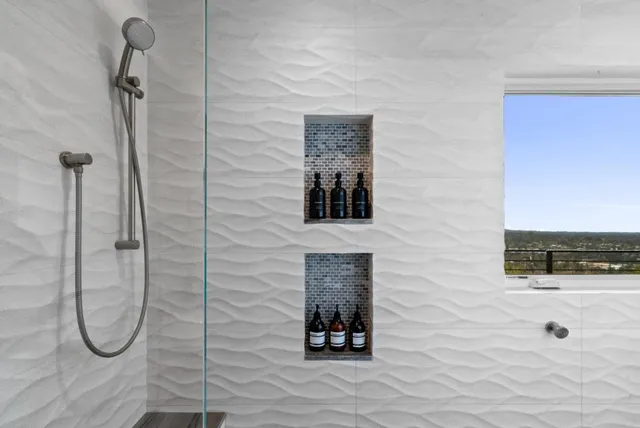 $7,000,000 | 17808 Tourney Road, Los Gatos, CA 95030