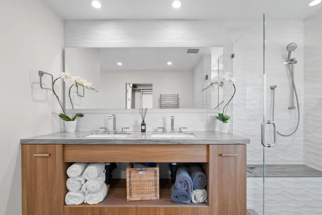 $7,000,000 | 17808 Tourney Road, Los Gatos, CA 95030