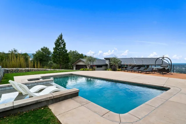 $7,000,000 | 17808 Tourney Road, Los Gatos, CA 95030