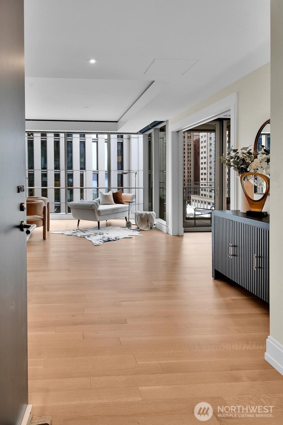 99 Union Street, Unit 1205 Seattle, WA 98101 - Photo 2 of 28