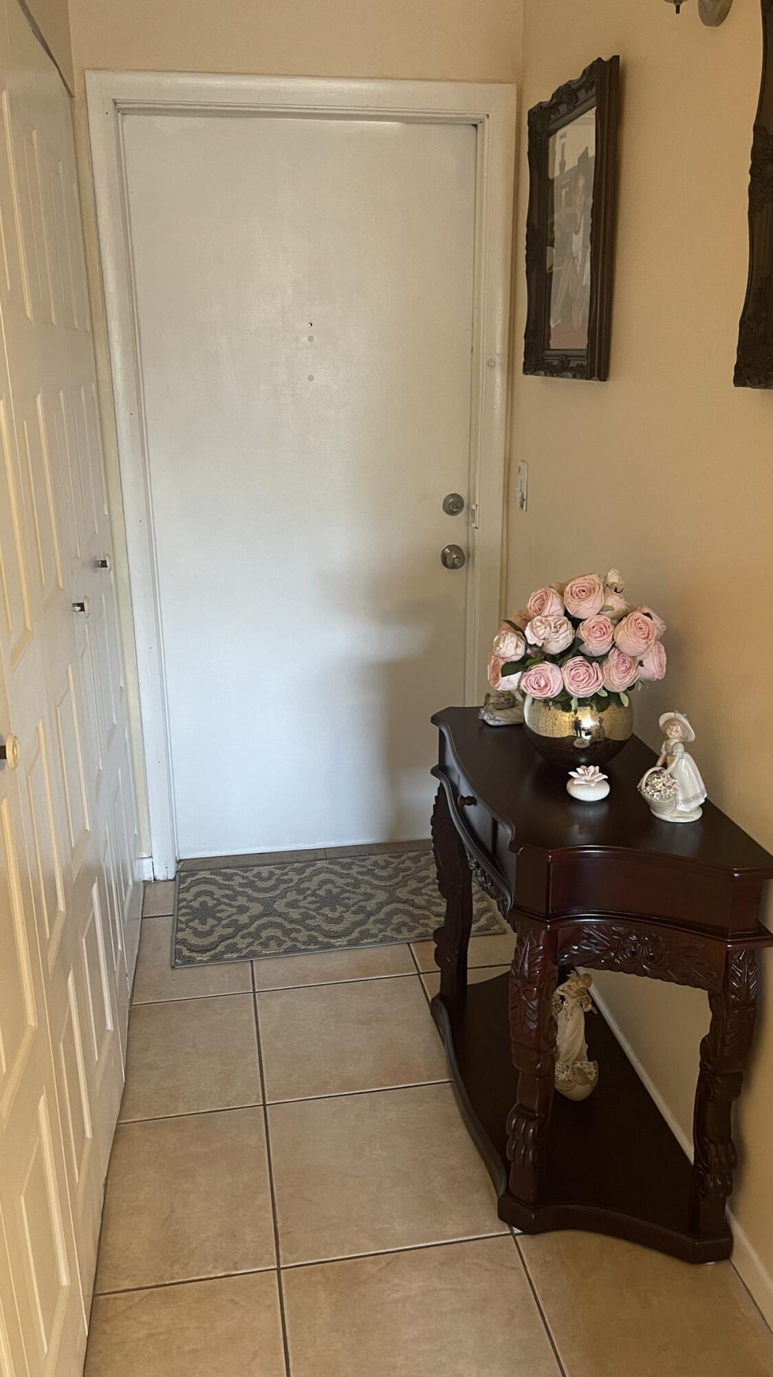 650 Southwest 2nd Avenue, Unit 2490 Boca Raton, FL 33432 - Photo 4 of 12 Nelly Damaschke (4)
