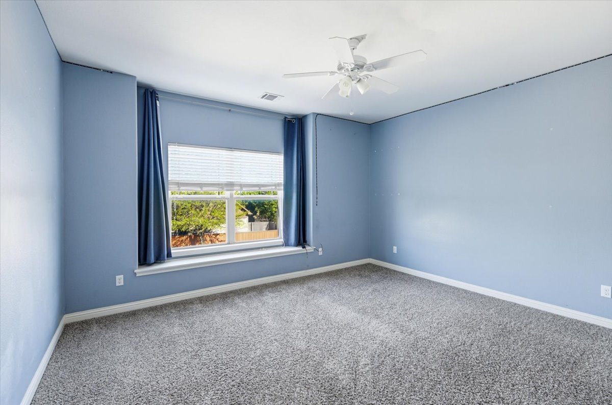 1101 Feather Reed Drive Leander, TX 78641 - Photo 28 of 40 Bedroom #3 upstairs