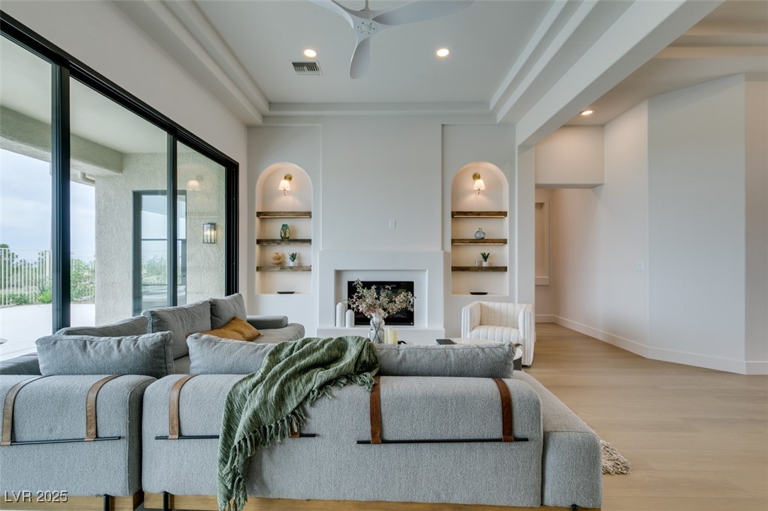 2104 Hot Oak Ridge Street Las Vegas, NV 89134 - Photo 13 of 44