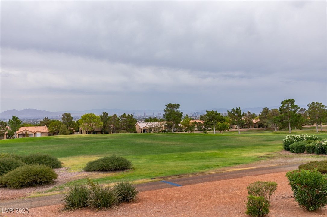 2104 Hot Oak Ridge Street Las Vegas, NV 89134 - Photo 5 of 44
