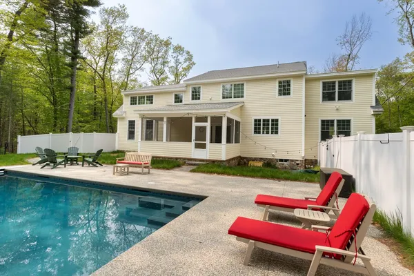 $4,900 | 10 McCarron Drive, Hampton, NH 03842