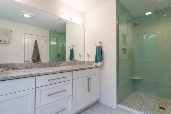 $4,900 | 10 McCarron Drive, Hampton, NH 03842