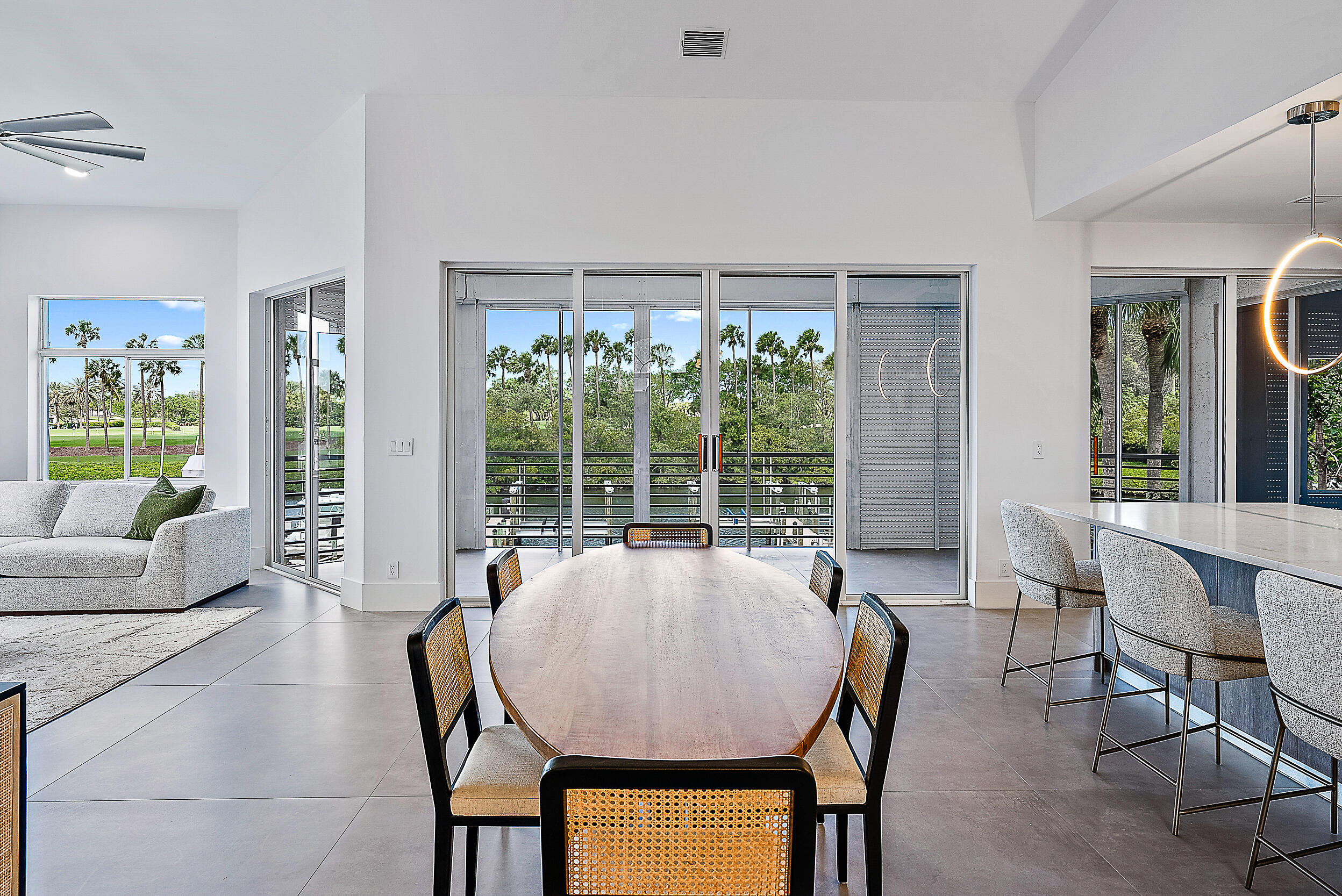 802 Captains Way Jupiter, FL 33477 - Photo 16 of 24 Kitchen