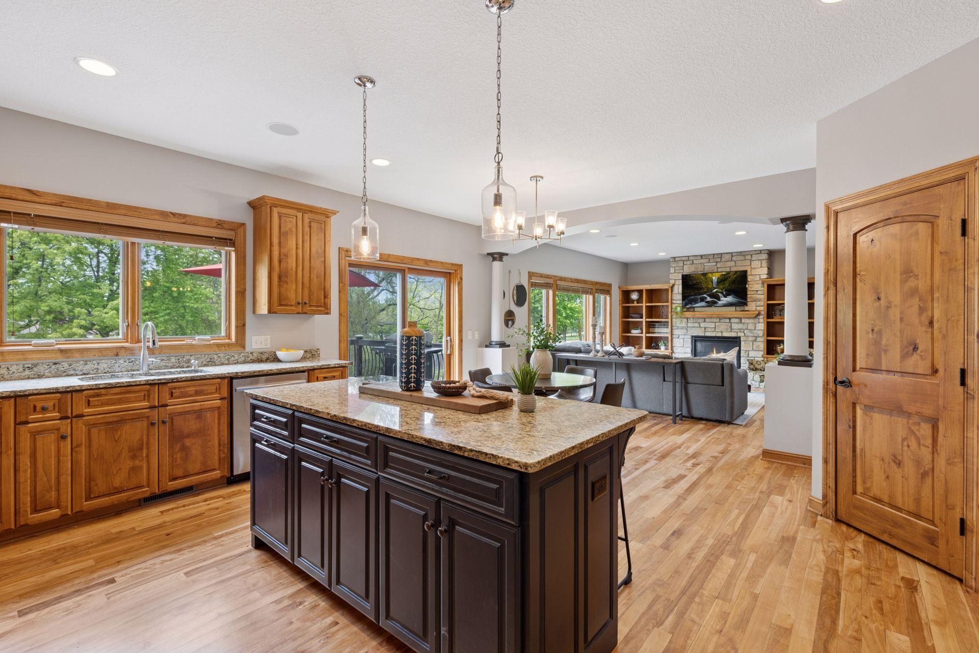 6620 Treetop Road Chanhassen, MN 55317 - Photo 12 of 43 Gallery Image 12