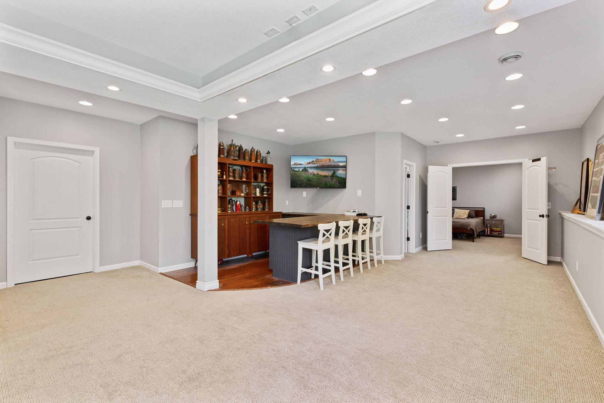 6620 Treetop Road Chanhassen, MN 55317 - Photo 34 of 43 Gallery Image 34