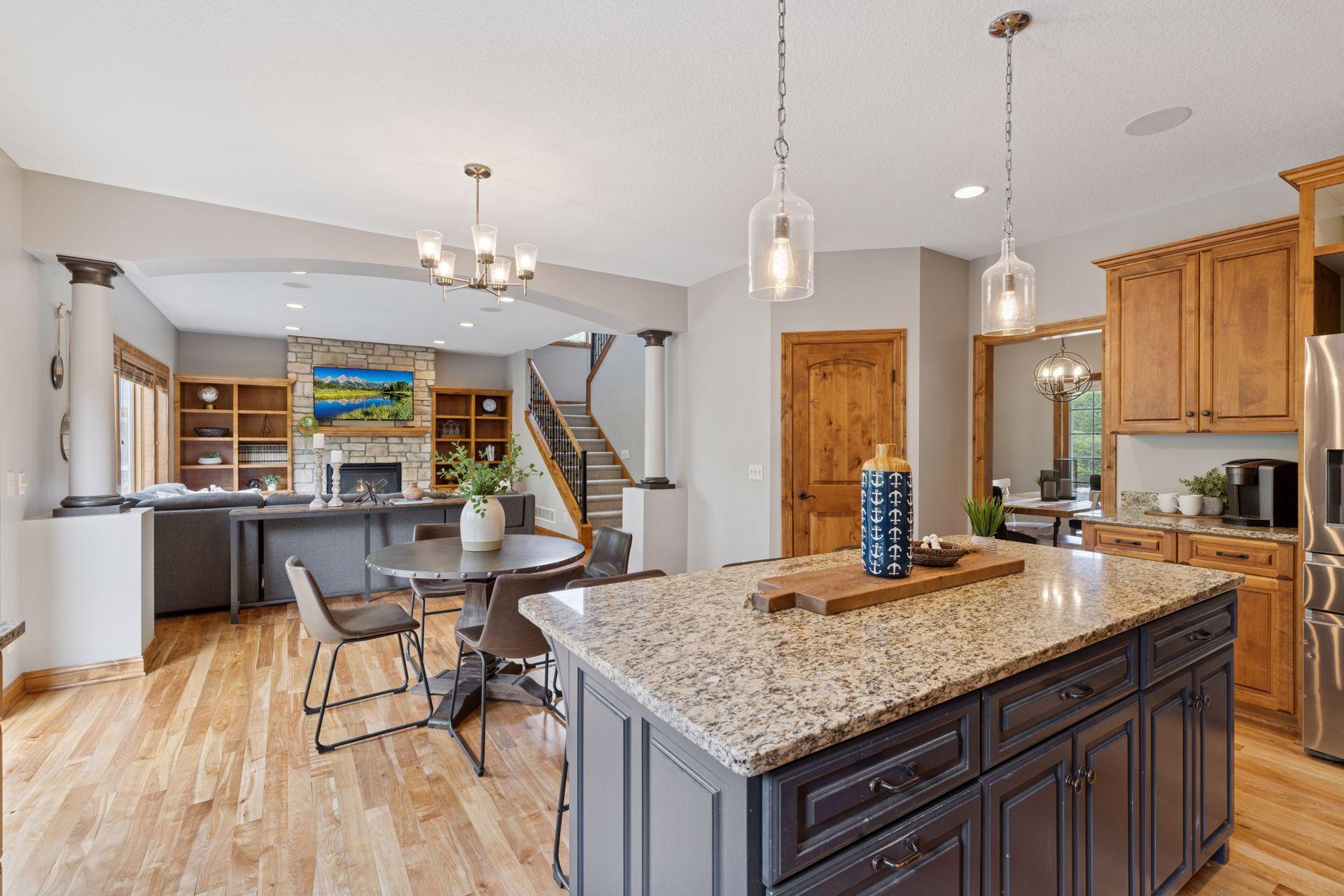 6620 Treetop Road Chanhassen, MN 55317 - Photo 10 of 43 Gallery Image 10