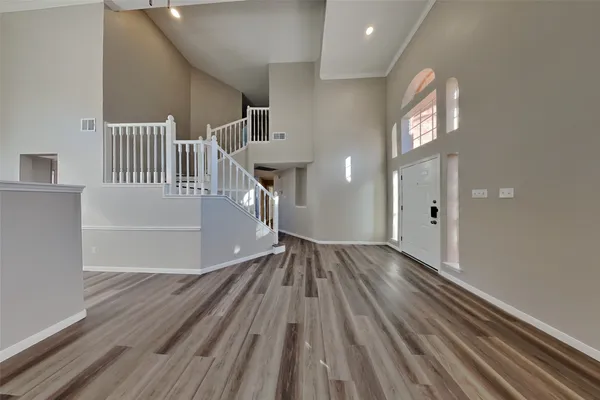 $2,575 | 9658 Therrell Drive, Houston, TX 77064