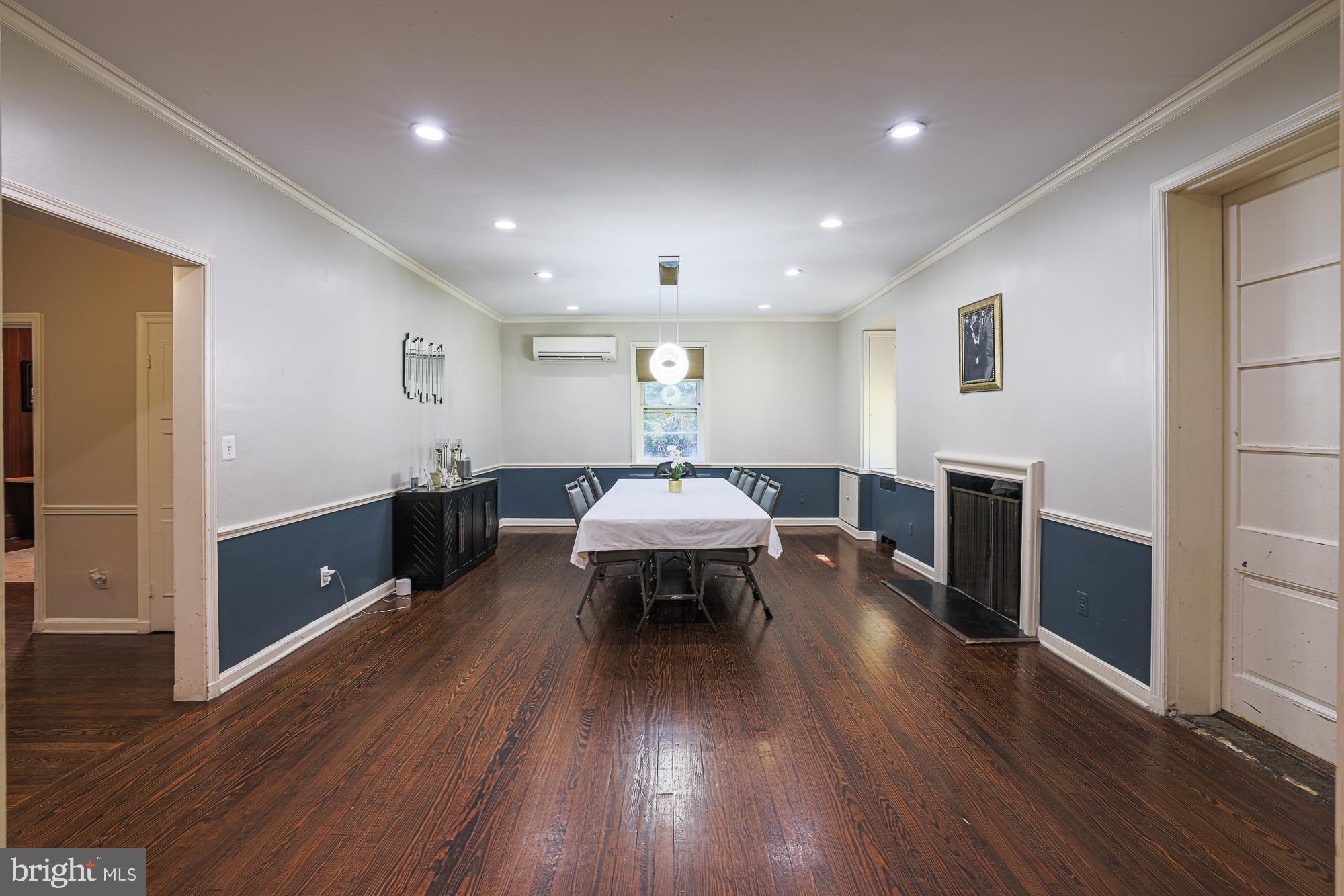 3305 Bancroft Road Baltimore, MD 21215 - Photo 22 of 61 Spacious dining area with elegant charm.