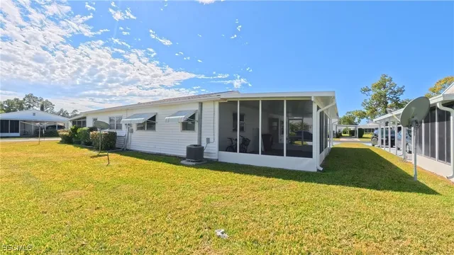 $1,300 | 10 Dawn Flower Circle, Lehigh Acres, FL 33936