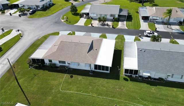 $1,300 | 10 Dawn Flower Circle, Lehigh Acres, FL 33936