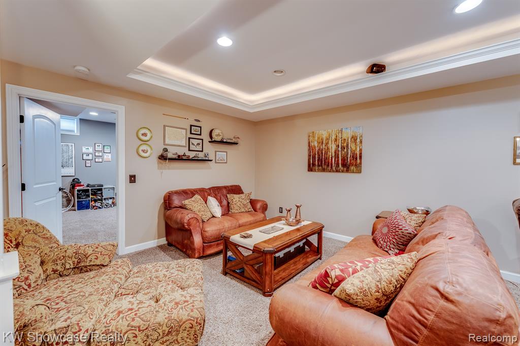 671 North Hughes Road Howell, MI 48843 - Photo 33 of 60