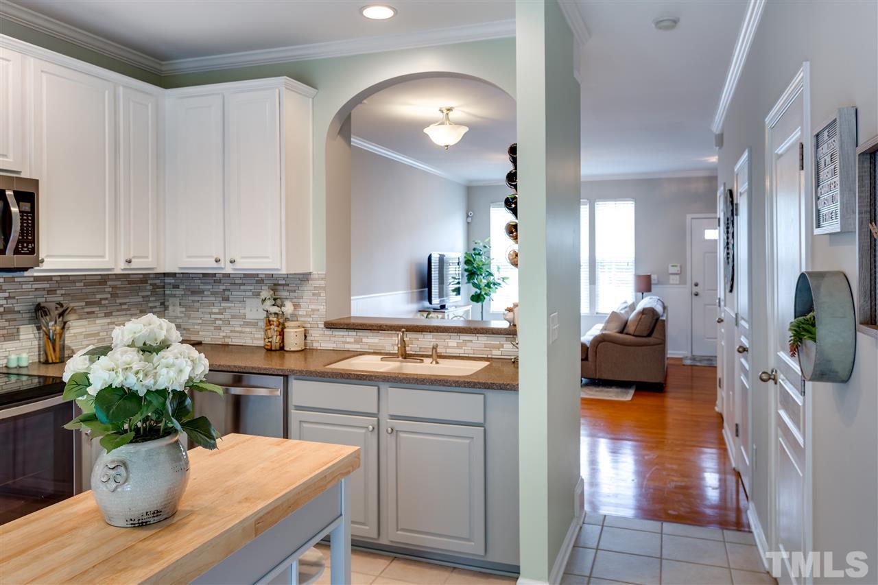 7830 Spungold Street Raleigh, NC 27617 - Photo 5 of 23 Gallery Image 5