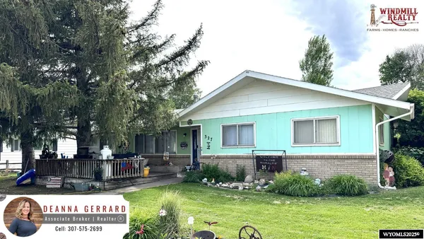 $224,000 | 327 South Iowa Avenue, Guernsey, WY 82214