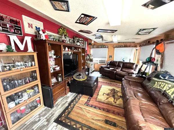 $224,000 | 327 South Iowa Avenue, Guernsey, WY 82214
