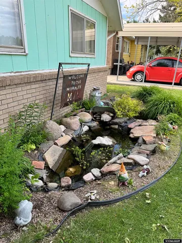 $224,000 | 327 South Iowa Avenue, Guernsey, WY 82214