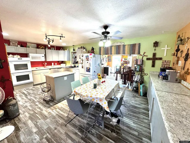 $224,000 | 327 South Iowa Avenue, Guernsey, WY 82214