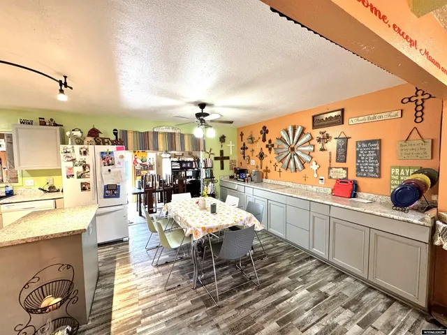 $224,000 | 327 South Iowa Avenue, Guernsey, WY 82214