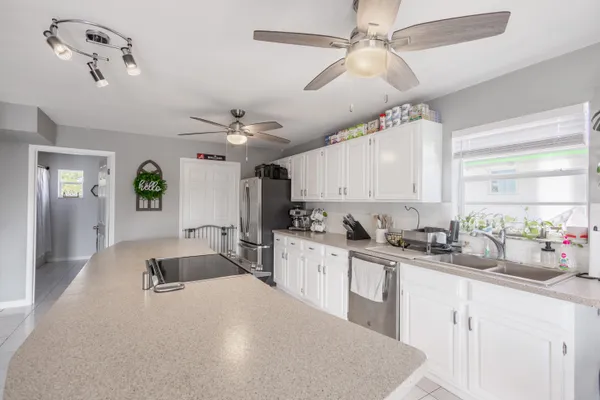 $1,075,000 | 165 Cutlass Lane, Cudjoe, FL 33042