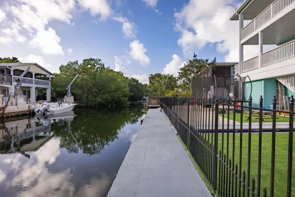 $1,075,000 | 165 Cutlass Lane, Cudjoe, FL 33042